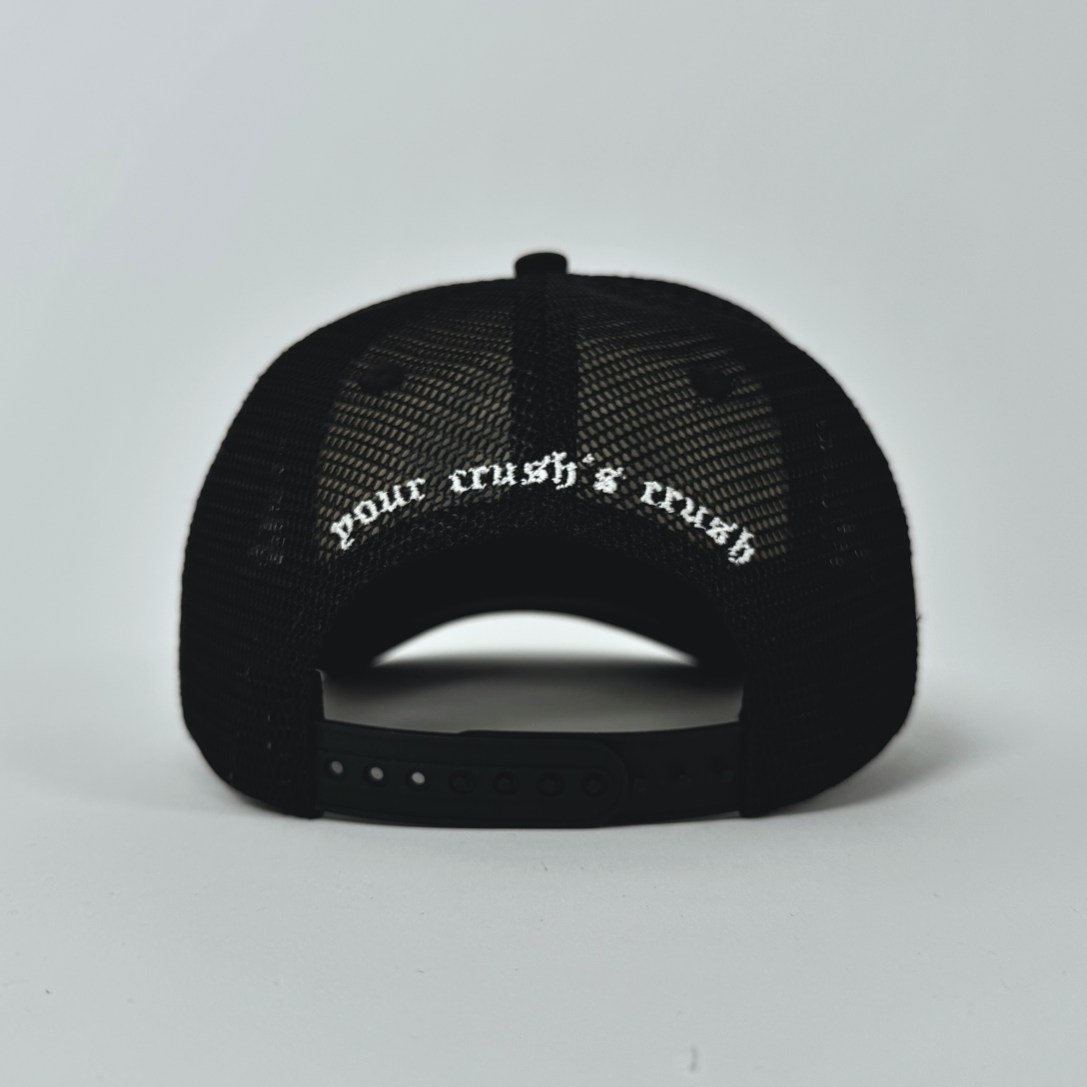 intertwined trucker cap